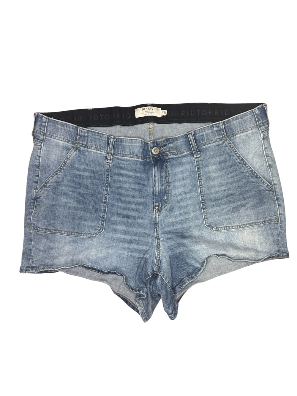 Torrid First at Fit High Rise Denim Shorts | Size 24 | Light Wash Carpenter